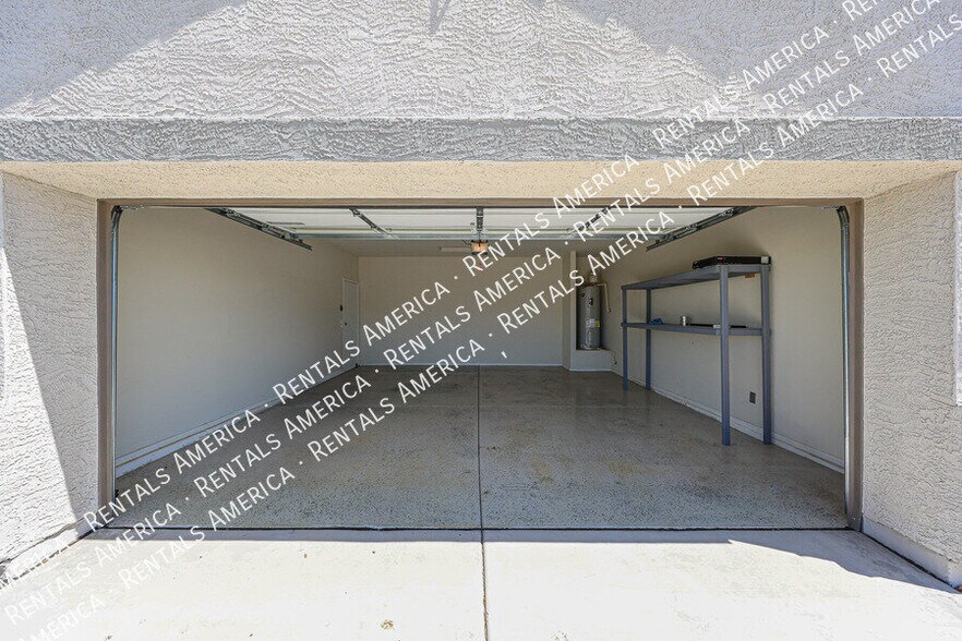 Building Photo - 24470 W Wood St
