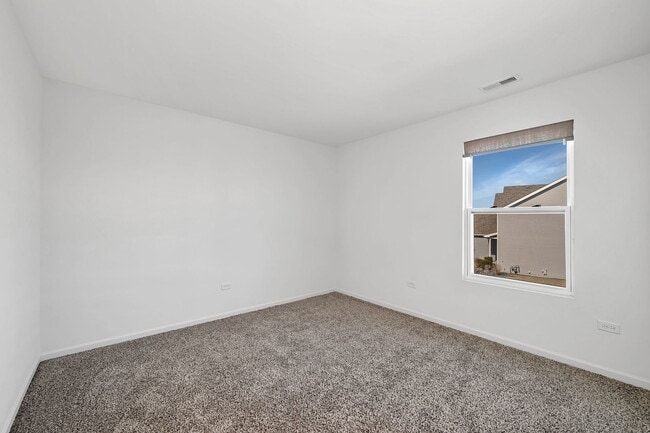 Building Photo - 733 Juniper St