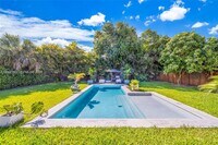 Building Photo - 3531 SW 1st Ave