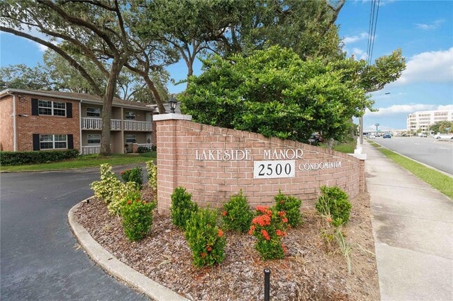 Building Photo - 2500 Lee Rd