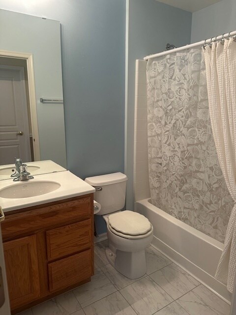 Building Photo - 11723 Evergreen Ln