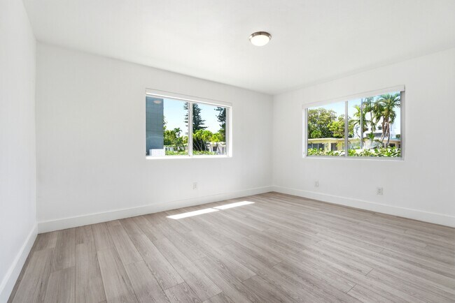 Building Photo - 732 82nd St