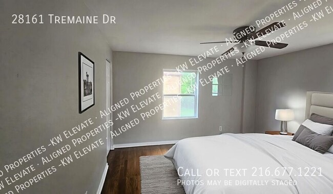 Building Photo - 28161 Tremaine Dr