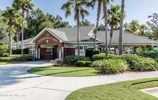 Building Photo - 2662 Country Side Dr