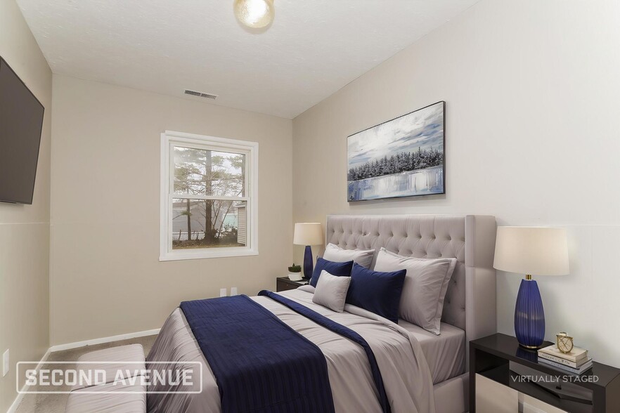Building Photo - 403 Eberhart Dr