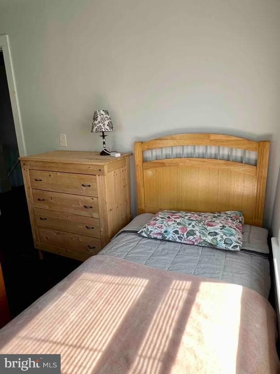 Building Photo - 12 Birch Ave