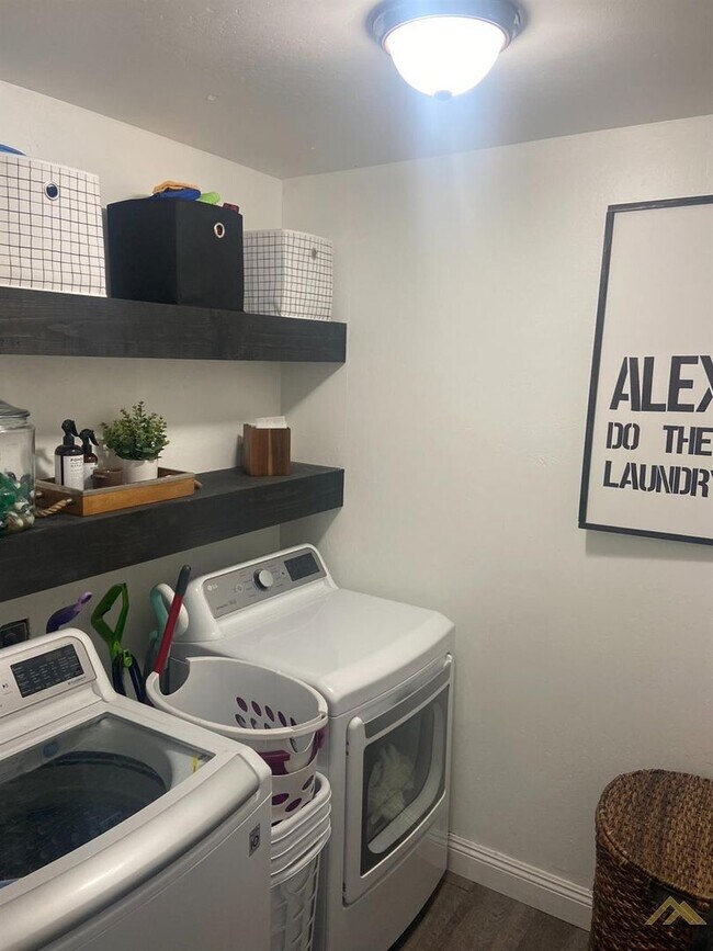 Building Photo - Available Now