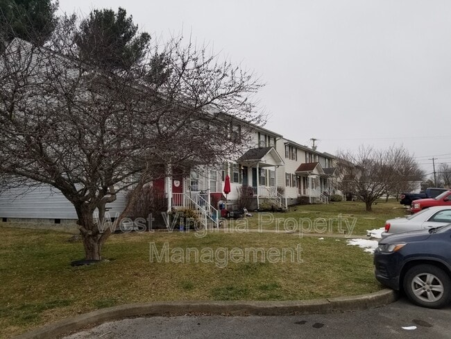 Building Photo - 3751 Summerlee Rd