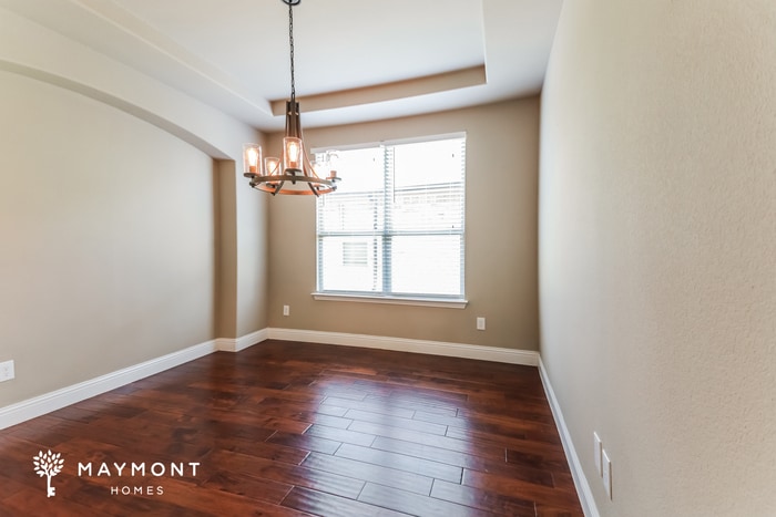 Building Photo - 604 Kinghaven Dr