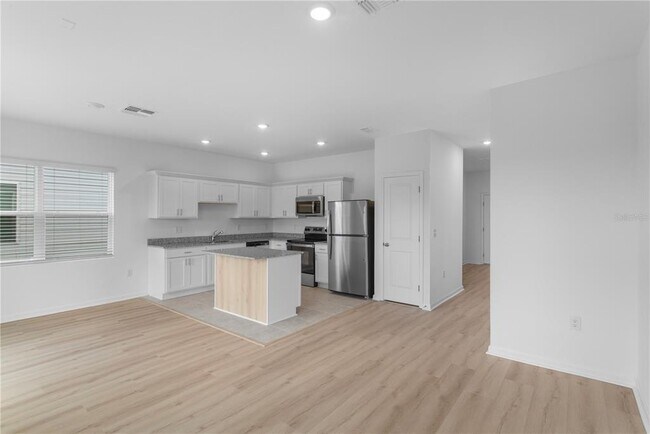 Building Photo - 5938 Piney Shrub Pl