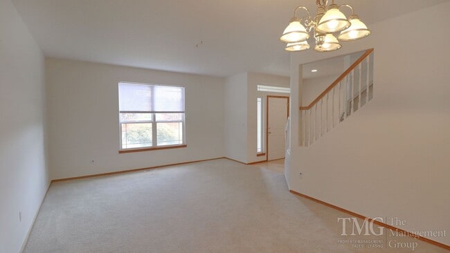 Building Photo - Beautiful 4-Bedroom Home with Custom Finishes & Thoughtful Layout