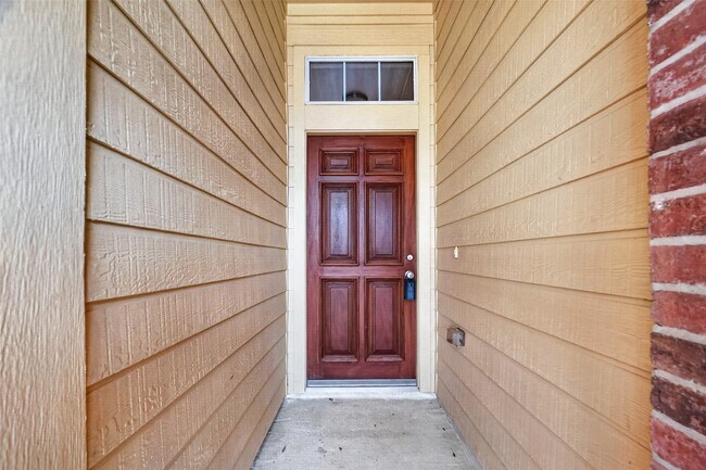 Building Photo - 16007 Hidden Manor Dr