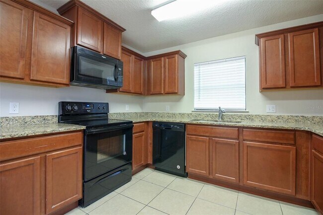 Building Photo - 5505 Superior Dr