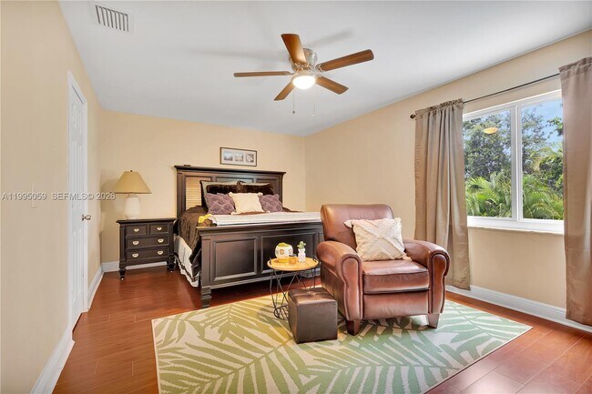 Building Photo - 1610 W Sandpiper Cir