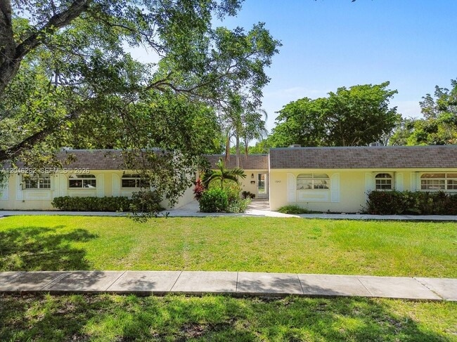 Building Photo - 17244 SW 112th Pl