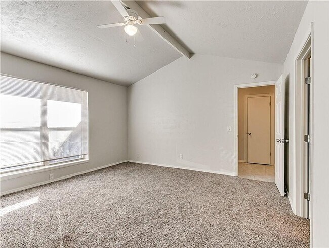 Building Photo - Beautifully Updated 3-Bed, 2-Bath Home in Oklahoma City