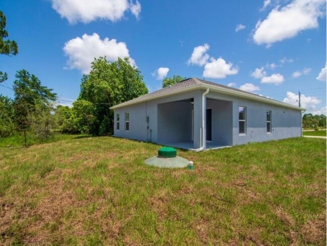 Building Photo - 2401 Jupiter Blvd SW