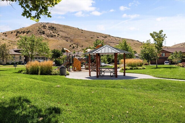 Building Photo - Charming 4?BR | 3?BA Home in Avimor
