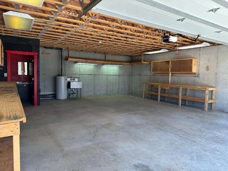 Building Photo - 173 Payne Hill Dr