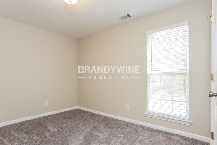 Building Photo - 5862 Waggoner Ct