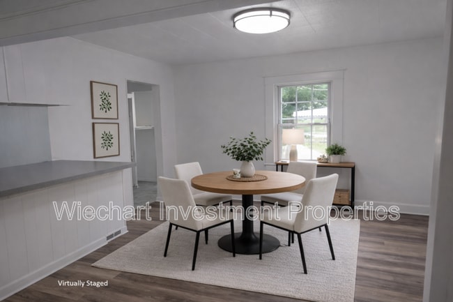 Building Photo - 447 Hazel Ave