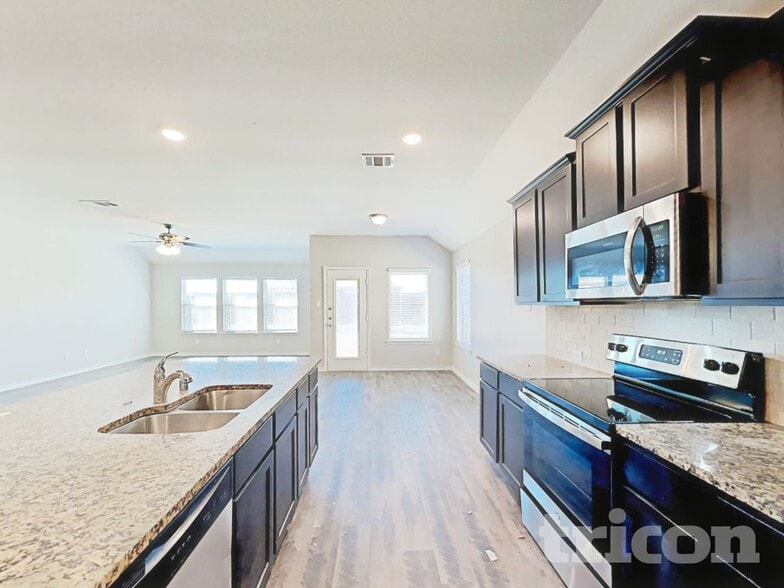 Building Photo - 345 Brandywine Ct