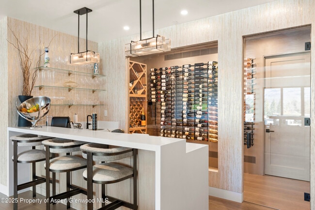 Building Photo - 75 McLain Ct