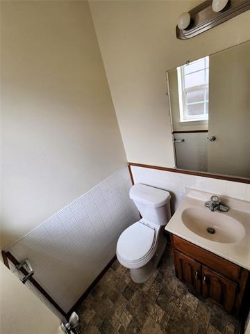 Building Photo - 14732 Oakwood Ln