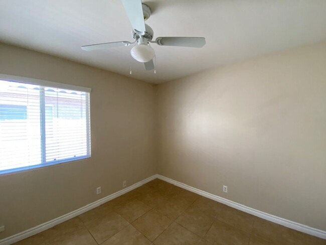 Building Photo - 3736 Smoking Gun Ct