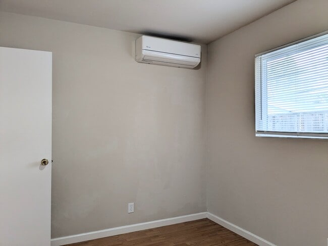 Building Photo - 7333 Starward Dr