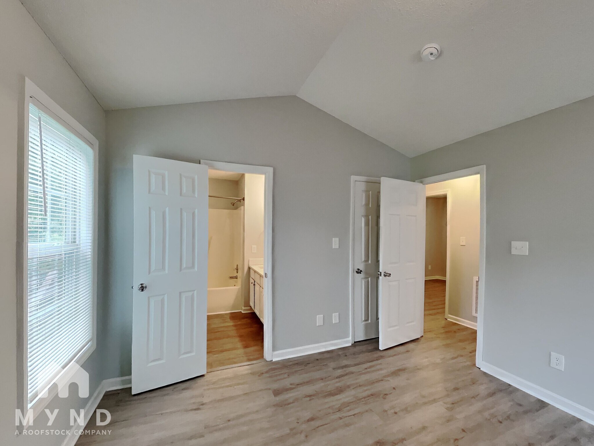 Building Photo - 5421 Neuse View Dr