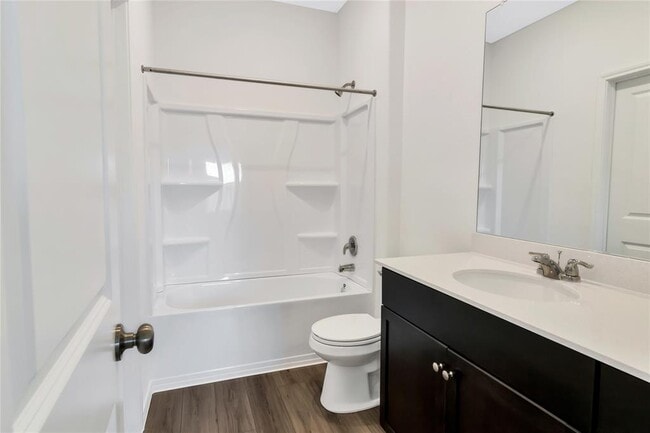 Building Photo - 160 The Bad Wy