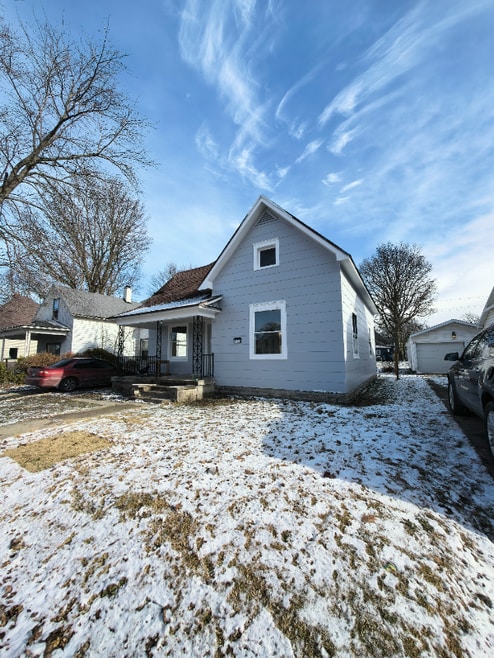 Building Photo - 626 S Market St