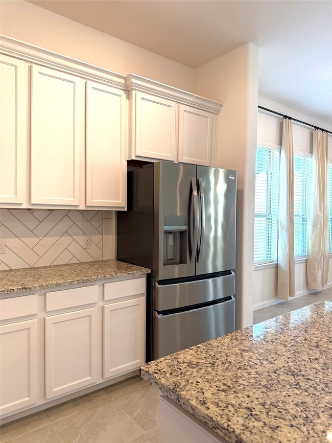 Building Photo - 3715 Rock Ledge Dr