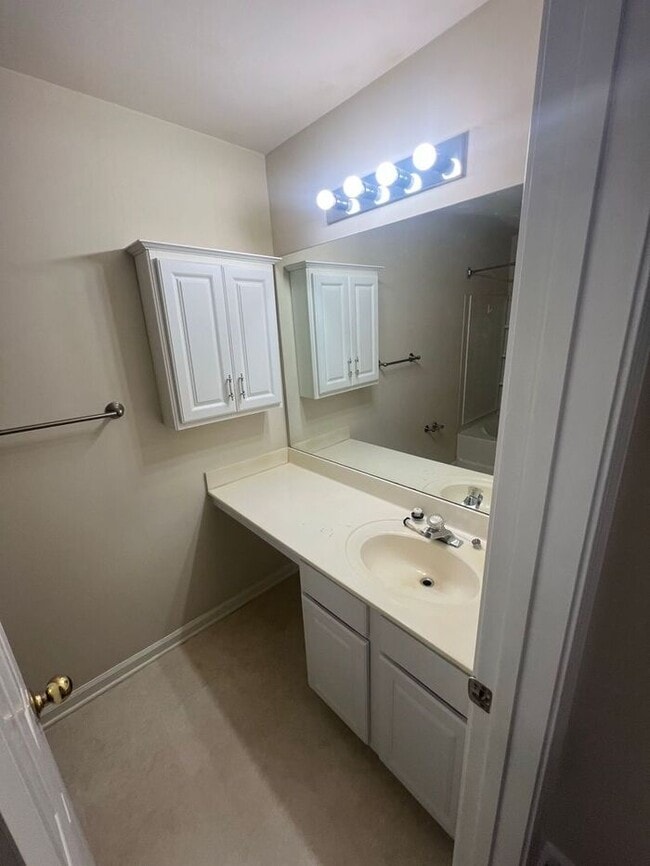 Building Photo - !!!WARNING: AVOID SCAMS CONFIRM RENTAL AT ...