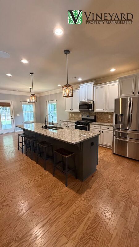 Building Photo - 303 Cherokee Reserve Ct