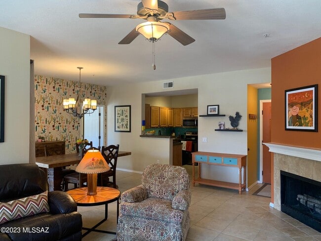 Building Photo - 1500 E Pusch Wilderness Dr