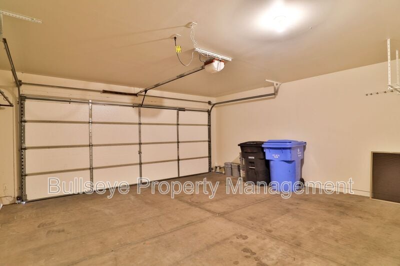 Building Photo - 2783 S Sailors Way