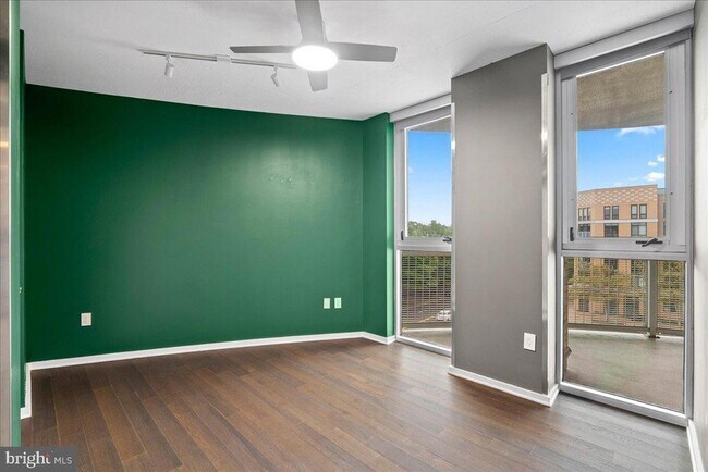 Building Photo - 3409 Wilson Blvd