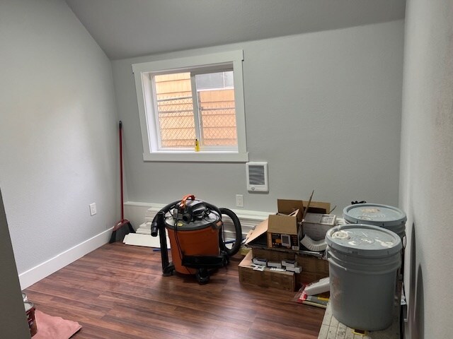 1st floor bedroom 2 - 440 S 312th St - Garage Top