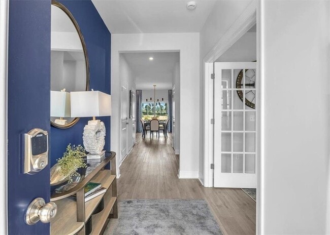 Building Photo - 75 Hickory Ln