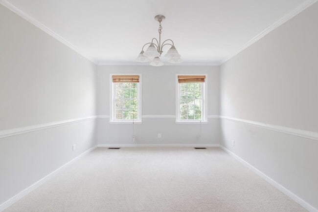 Building Photo - Charming 4 bedroom Colonial in Midlothian!