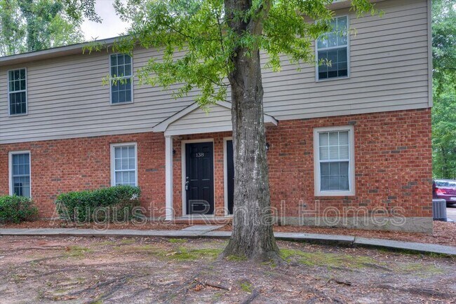 Building Photo - 138 Chalet North Boulevard - 138