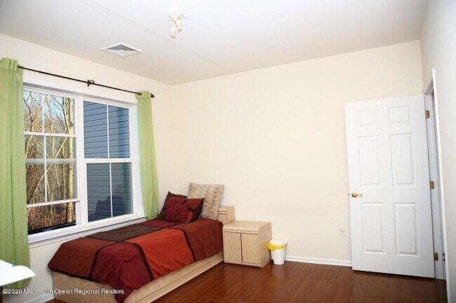 Building Photo - 416 Sloan Ct