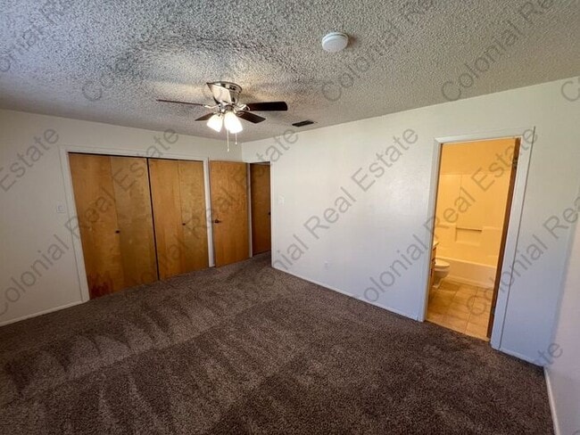 Building Photo - 2 Bedroom 2 Bathroom & 1 Car Garage