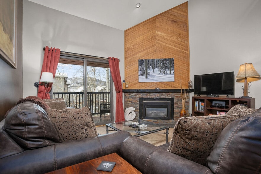 Building Photo - 2908 Mountaineer Cir