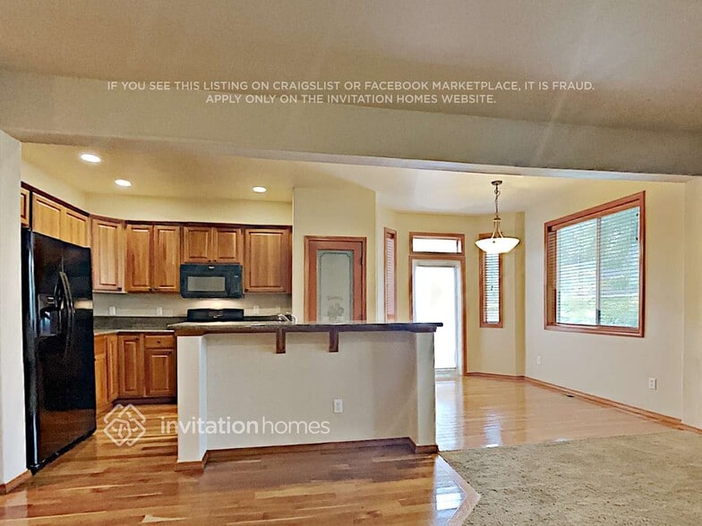 Building Photo - 1717 Weaver Way