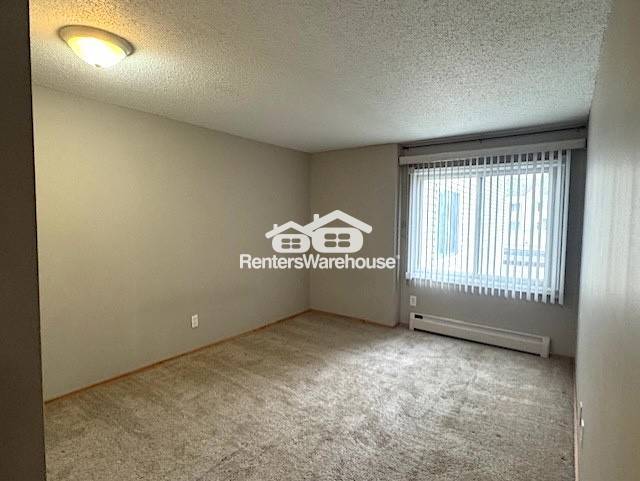 Building Photo - 10840 Rockford Rd