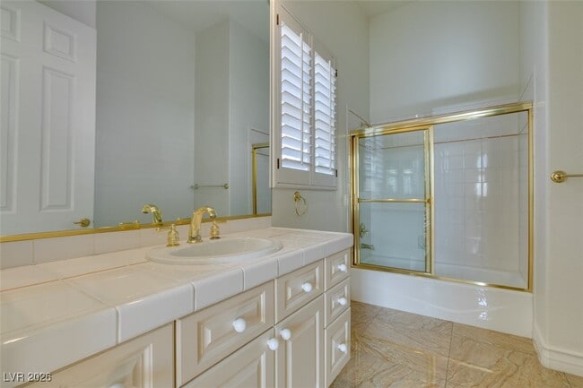 Building Photo - 8706 Mesa Madera Dr