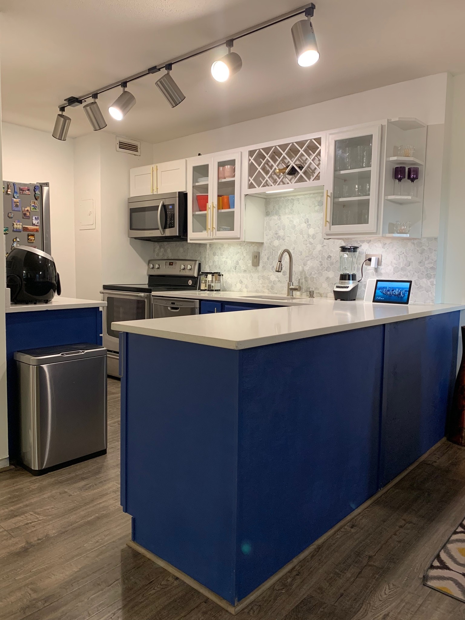 Kitchen 2 - 19 1st St S